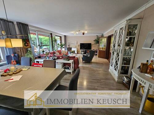 Großes & helles Wohn- Esszimmer - 5 Zimmer Doppelhaushälfte in Achim