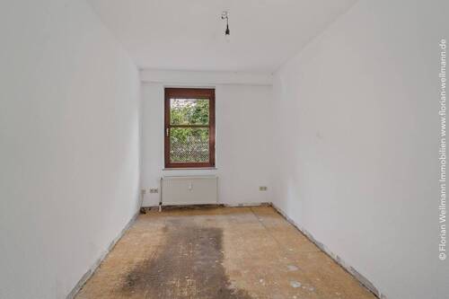 Flexibel nutzbares Wohn-, Schlaf-, Kinder- oder Arbeitszimmer (11,07m²). - 