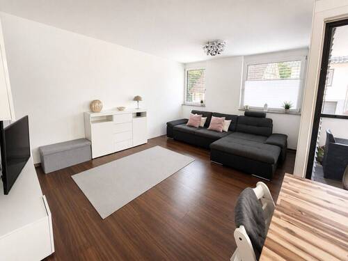 Wohnen - 3 Zimmer Etagenwohnung zur Miete in Rottweil / Göllsdorf