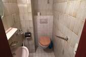 WC - 