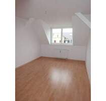 EBK `*** mit Laminat im DG großer Balkon !!! - Chemnitz Hilbersdorf