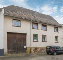 Einfamilienhaus mit großem Garten in ruhiger Lage von Dettenheim
