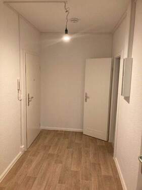 Flurbereich - 1 Zimmer Etagenwohnung in Strausberg