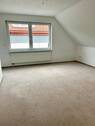 Schlafzimmer I - 4 Zimmer Etagenwohnung zur Miete in Oldenburg