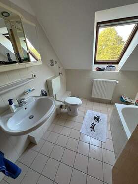 Bad - Etagenwohnung mit 66,50 m² in Wilhelmshaven zur Miete