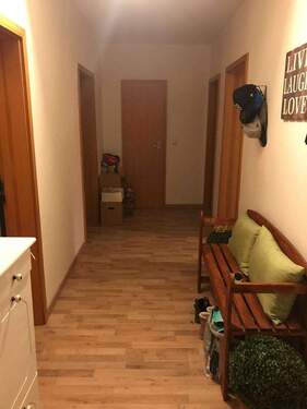 Flur - Etagenwohnung mit 107,00 m² in Chemnitz zum Kaufen