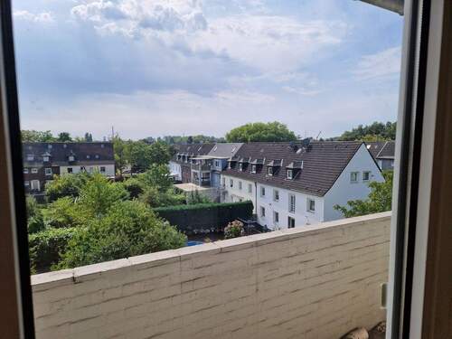 Balkon - 2 Zimmer Etagenwohnung in Duisburg