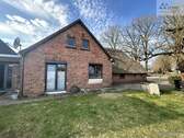 Ursprungshaus - 7 Zimmer Mehrfamilienhaus, Wohnhaus zum Kaufen in Hude (Oldenburg) / Nordenholz