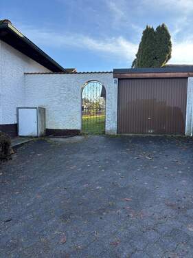 Außen Garage, Gartenzugang.JPG - 