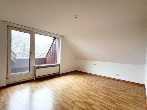 Truemper-Immobilien-Reppenstedt-Dachgeschosswohnung00001 - 