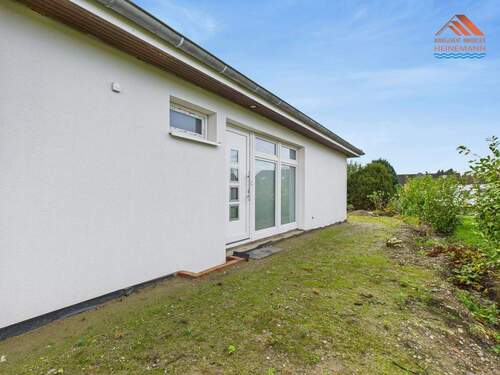 Eingangsbereich - 8 Zimmer Einfamilienhaus zum Kaufen in Lamstedt