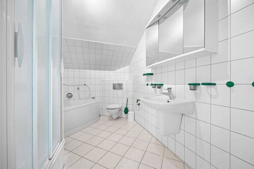 Badezimmer 2 im OG. - 