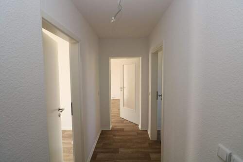 Beispiel Flur - 3 Zimmer Etagenwohnung in Freiberg