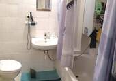 Badezimmer mit Wanne - 