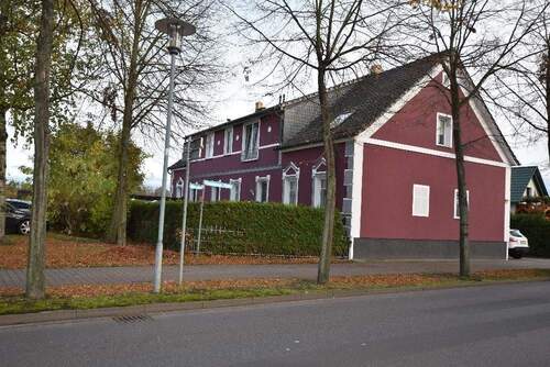 Bild 2 - 9 Zimmer Mehrfamilienhaus, Wohnhaus zum Kaufen in Großbeeren