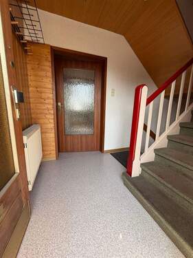 Eingang - 4 Zimmer Einfamilienhaus in Rehlingen-Siersburg