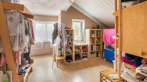 1. OG Ankleidezimmer 1 - 