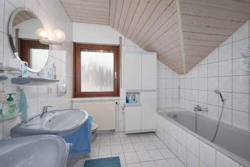 Badezimmer DG - 