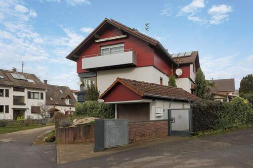 Straßenansicht - 9 Zimmer Mehrfamilienhaus, Wohnhaus in Baden-Baden