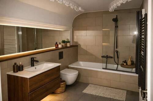 Badezimmer mit Badewanne - 