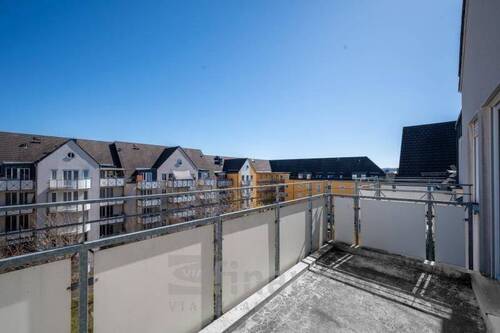 Balkon - 2-Raum-Dachgeschoss mit Balkon, Fahrstuhl, PKW-Stellplatz