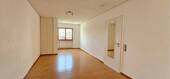 Schlafzimmer - Seite Richtung Osten - gesamte Hausbreite - 