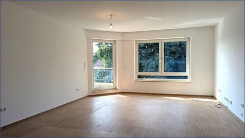 Wohnzimmer - Etagenwohnung mit 80,00 m² in Essen / Schonnebeck zum Kaufen