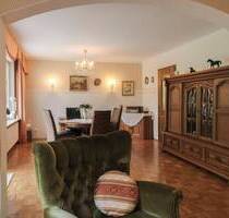 Großzügig & gepflegt - Familienhaus mit Garten, Sauna, Keller und viel Platz zum Entspannen - Schmilau