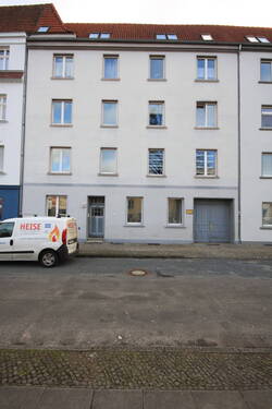 Hausansicht - 3 Zimmer Etagenwohnung in Wittenberge