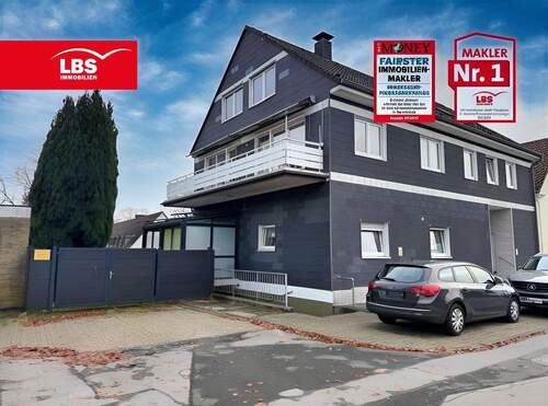 Hintenansicht. - Große Helle Wohnung mit Charme - 180.000,00&nbsp;EUR Kaufpreis, ca.&nbsp; 80,00&nbsp;m&sup2;&nbsp;Wohnfl&auml;che