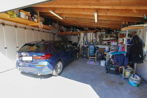 Garage mit Werkstatt - 