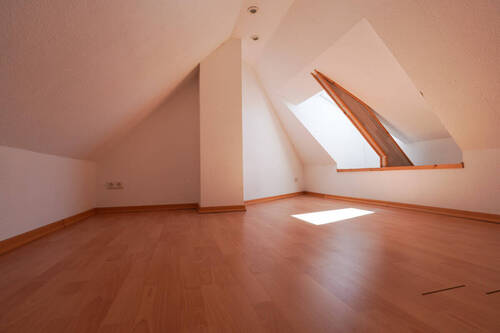 HH 19 Spitzboden - 