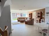Blick in den Wohn-/Essbereich - 