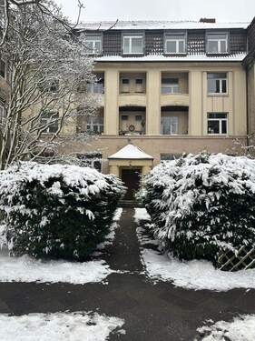 Außenansicht - Etagenwohnung mit 80,60 m&sup2; in Wilhelmshaven zur Miete