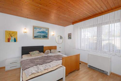 Schlafzimmer EG - 