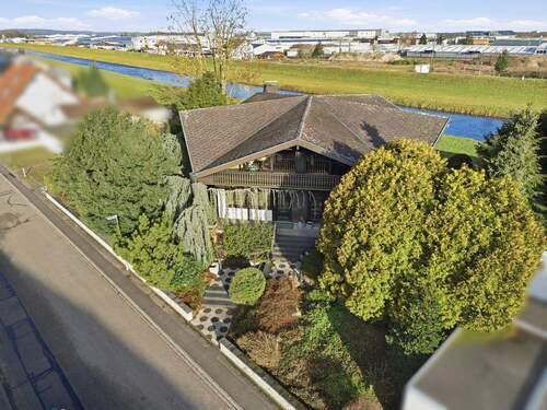 Vogelperspektive - Ein Ort zum Ankommen - Einfamilienhaus mit einzigartiger Architektur und Blick ins Grüne