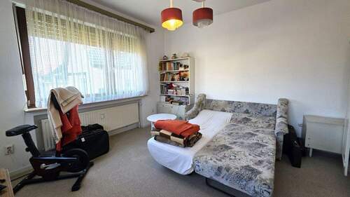 Schlafzimmer EG - 