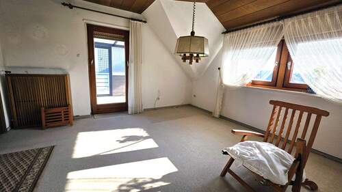 Wohnbereich OG mit Zugang Dachterrasse - 