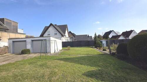 Garten und Garagen - 