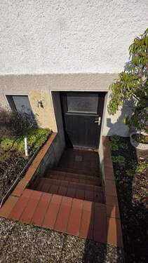 Kelleraußenzugang - 