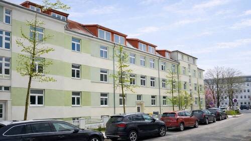 Außenaufnahme - 9 Zimmer Etagenwohnung zum Kaufen in Rostock