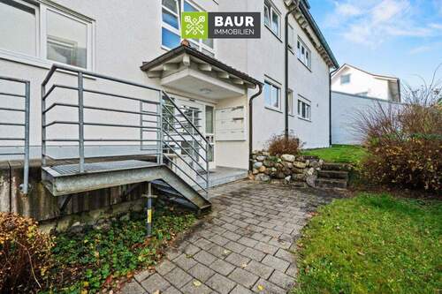 Hauseingang - Etagenwohnung mit 47,00 m² in Aulendorf zum Kaufen