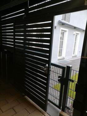 Carporttür zum Garten - 