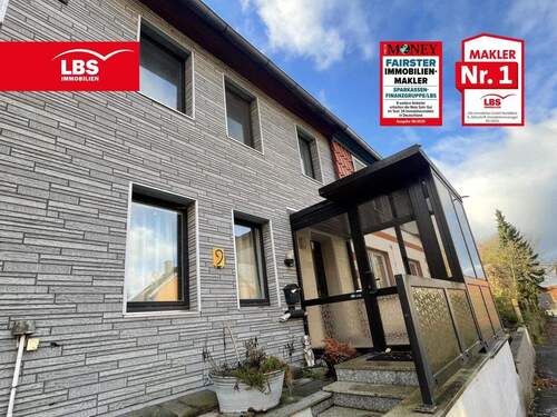 Eingangsbereich - Charmantes Reihenmittelhaus in Feldrandlage