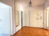 K277 Flur - 4 Zimmer Etagenwohnung in Kronberg im Taunus
