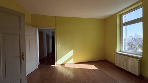 Zimmer 3 - 