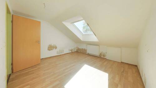 Schlafzimmer 2 DG - 