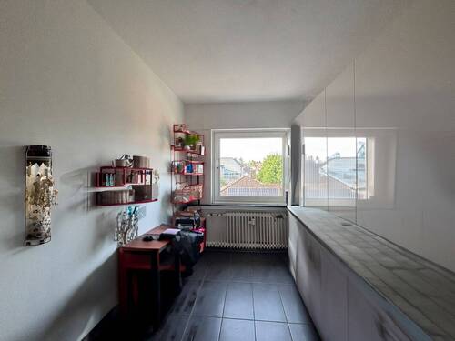 Küche KI generiert - 3 Zimmer Etagenwohnung in Bonn