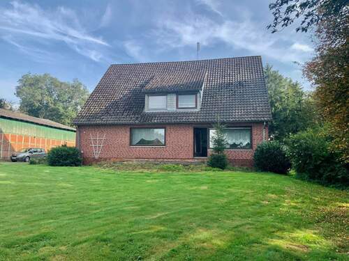 Bild 3 - 6 Zimmer Mehrfamilienhaus, Wohnhaus in Gnarrenburg