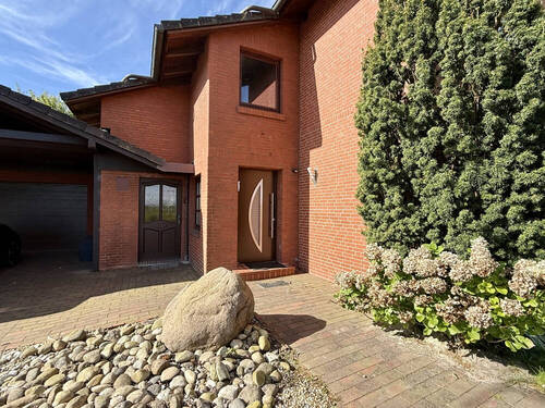 Eingang - Einfamilienhaus mit 240,00 m&sup2; in Wangerland zum Kaufen